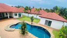 5 Bedroom House for sale in Nong Pla Lai, Chonburi