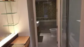 3 Bedroom Condo for rent in Le Nice Ekamai, Khlong Tan Nuea, Bangkok near BTS Ekkamai