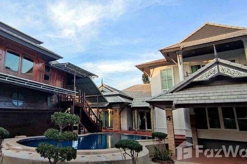 4 Bedroom Villa for rent in Baan Samran, Nong Pla Lai, Chonburi