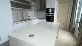 2 Bedroom Condo for sale in Sindhorn Residence, Lumpini, Bangkok near BTS Ploen Chit