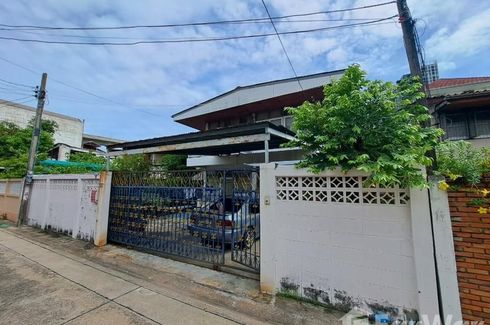 4 Bedroom House for sale in Bang Sue, Bangkok near MRT Tao Poon