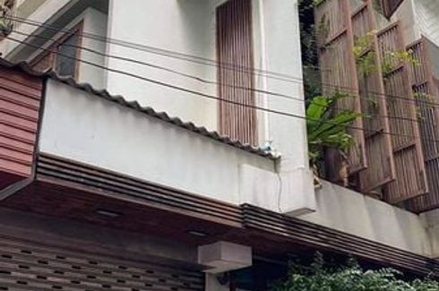 2 Bedroom Townhouse for sale in Silom, Bangkok near BTS Chong Nonsi