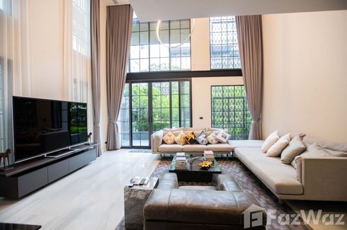 4 Bedroom House for sale in Quarter 31, Khlong Toei Nuea, Bangkok near MRT Phetchaburi