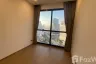 2 Bedroom Condo for sale in Si Phraya, Bangkok near MRT Sam Yan