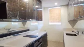 2 Bedroom Condo for sale in Menam Residences Condominium, Wat Phraya Krai, Bangkok