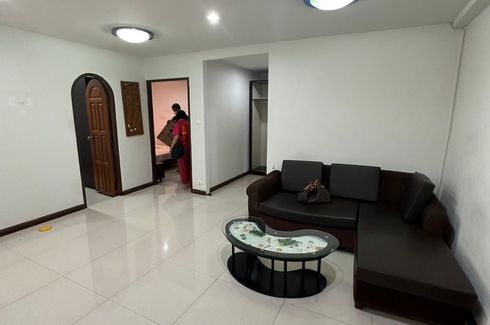 2 Bedroom Condo for rent in Saranjai Mansion, Khlong Toei, Bangkok near BTS Nana