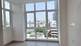 2 Bedroom Condo for sale in Maha Phruettharam, Bangkok near MRT Hua Lamphong