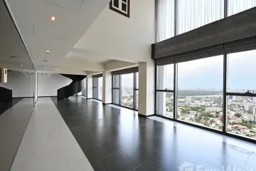 4 Bedroom Condo for sale in The Met, Thung Maha Mek, Bangkok near BTS Chong Nonsi