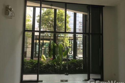 Condo for rent in The Capital Ratchaprarop-Vibha, Sam Sen Nai, Bangkok near BTS Sanam Pao