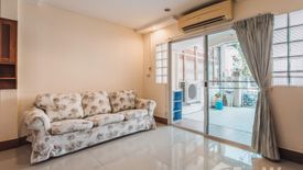 3 Bedroom Townhouse for rent in Bang Na, Bangkok