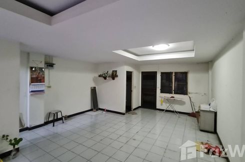 3 Bedroom Townhouse for rent in KRONGTHONG TROPICAL, Suan Luang, Bangkok