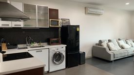 1 Bedroom Condo for rent in Baan Sathorn Condo, Khlong Toei Nuea, Bangkok near MRT Phetchaburi