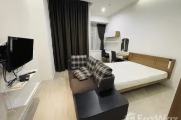 Condo for rent in TC Green, Huai Khwang, Bangkok near MRT Phetchaburi