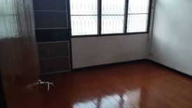 4 Bedroom Townhouse for rent in Chan Kasem, Bangkok near BTS Sena Nikhom