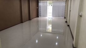 4 Bedroom Townhouse for rent in Baan Suksan 6, Lak Song, Bangkok