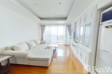 3 Bedroom Condo for rent in Newton Tower, Khlong Toei, Bangkok near BTS Nana