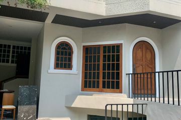 4 Bedroom House for rent in Langsuan, Bangkok near BTS Ratchadamri