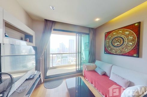 1 Bedroom Condo for rent in The Address Sathorn, Silom, Bangkok near BTS Chong Nonsi