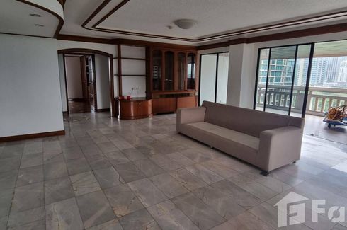 3 Bedroom Apartment for rent in Peng Seng Mansion, Langsuan, Bangkok near BTS Ratchadamri