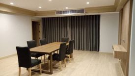 4 Bedroom Condo for rent in Raj Mansion, Khlong Toei, Bangkok near BTS Asoke