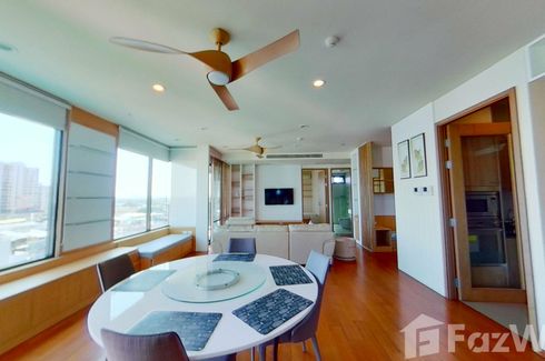 3 Bedroom Condo for rent in The Parco condominium, Chong Nonsi, Bangkok