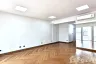 Office for rent in Park Avenue, Khlong Tan Nuea, Bangkok