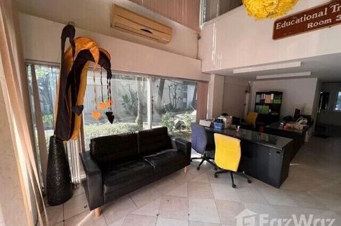 8 Bedroom Office for rent in Khlong San, Bangkok near BTS Khlong San