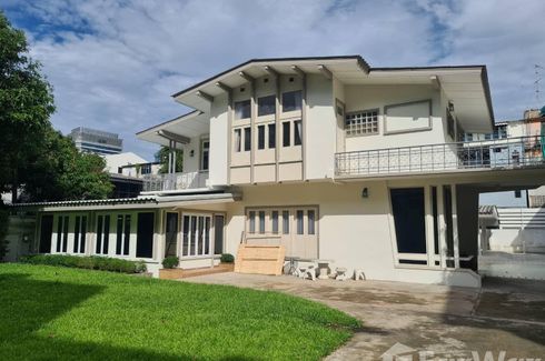 4 Bedroom House for rent in Khlong Tan Nuea, Bangkok near Airport Rail Link Ramkhamhaeng