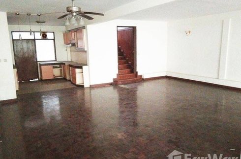 4 Bedroom Townhouse for rent in Khlong Toei Nuea, Bangkok near MRT Sukhumvit