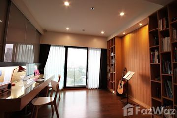 2 Bedroom Condo for sale in Noble Remix, Khlong Tan, Bangkok near BTS Thong Lo