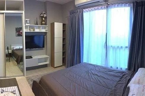 1 Bedroom Condo for sale in Condolette Midst Rama 9, Huai Khwang, Bangkok near MRT Phra Ram 9