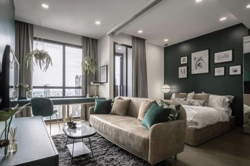 1 Bedroom Condo for sale in Si Phraya, Bangkok near MRT Sam Yan