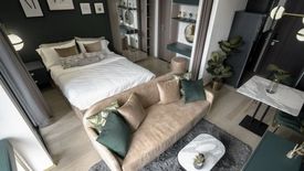 1 Bedroom Condo for sale in Si Phraya, Bangkok near MRT Sam Yan