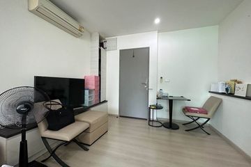 1 Bedroom Condo for sale in Life Ratchadapisek, Huai Khwang, Bangkok near MRT Huai Khwang