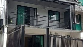 4 Bedroom Townhouse for sale in Khlong Chan, Bangkok