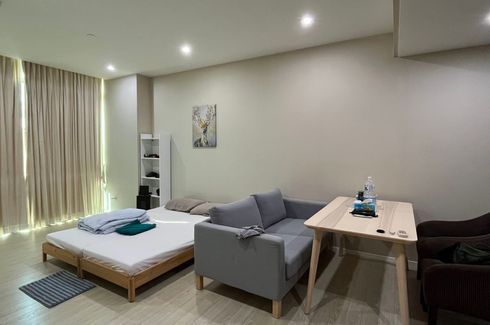 1 Bedroom Condo for sale in The Room Sukhumvit 21, Khlong Toei Nuea, Bangkok near MRT Sukhumvit