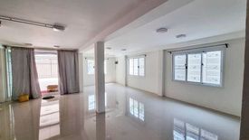 3 Bedroom House for sale in Wat Ket, Chiang Mai