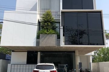 4 Bedroom Townhouse for sale in Suthep, Chiang Mai