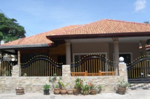 2 Bedroom House for sale in Eakmongkol Village 4, Nong Prue, Chonburi