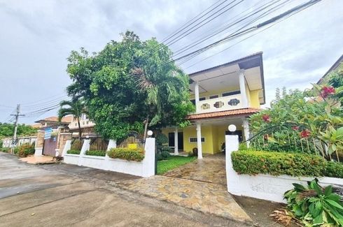 3 Bedroom House for sale in Eakmongkol Village 4, Nong Prue, Chonburi