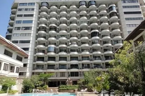 2 Bedroom Condo for sale in Hillside 4 Condominium, Chang Phueak, Chiang Mai