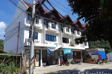 4 Bedroom Townhouse for sale in Wat Ket, Chiang Mai