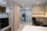 Condo for sale in Life One Wireless, Lumpini, Bangkok near BTS Ploen Chit