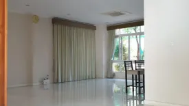 9 Bedroom House for sale in Lat Sawai, Pathum Thani