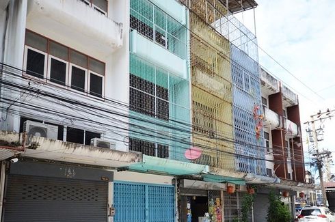 4 Bedroom Townhouse for sale in Bang Khun Si, Bangkok near MRT Fai Chai