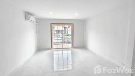 2 Bedroom Townhouse for sale in Sai Noi, Nonthaburi