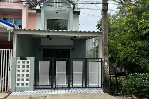 2 Bedroom Townhouse for sale in Lat Lum Kaeo, Pathum Thani