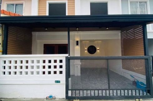 3 Bedroom Townhouse for sale in Baan Pruksa 33 Bangbuathong, Bang Mae Nang, Nonthaburi