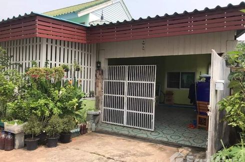 3 Bedroom Townhouse for sale in Dong Phraram, Prachin Buri