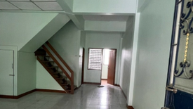 4 Bedroom Townhouse for sale in Khlong Song, Pathum Thani